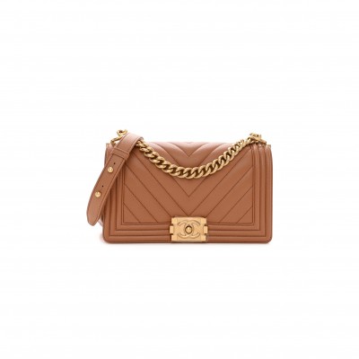 CHANEL CAVIAR CHEVRON MEDIUM QUILTED BOY FLAP BROWN A67086 (25*15*6cm)